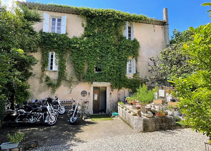 Hôtel accueillant les animaux: Maison du Manoir