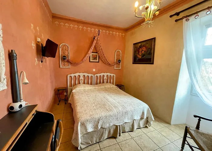 Hôtel accueillant les animaux: Le Manoir du Raveyron